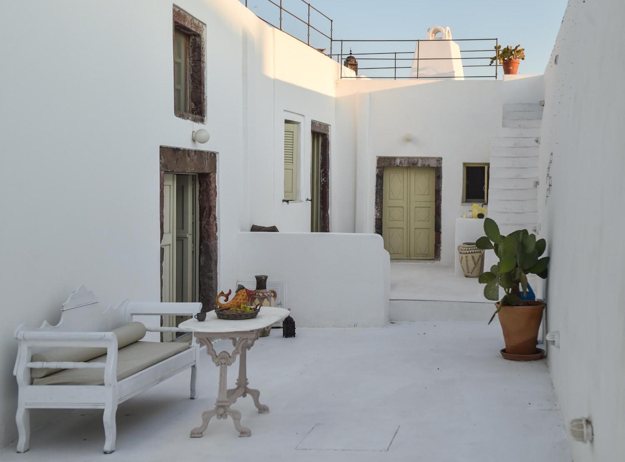 Art Canava Luxury Villas 산토리니 외부 사진
