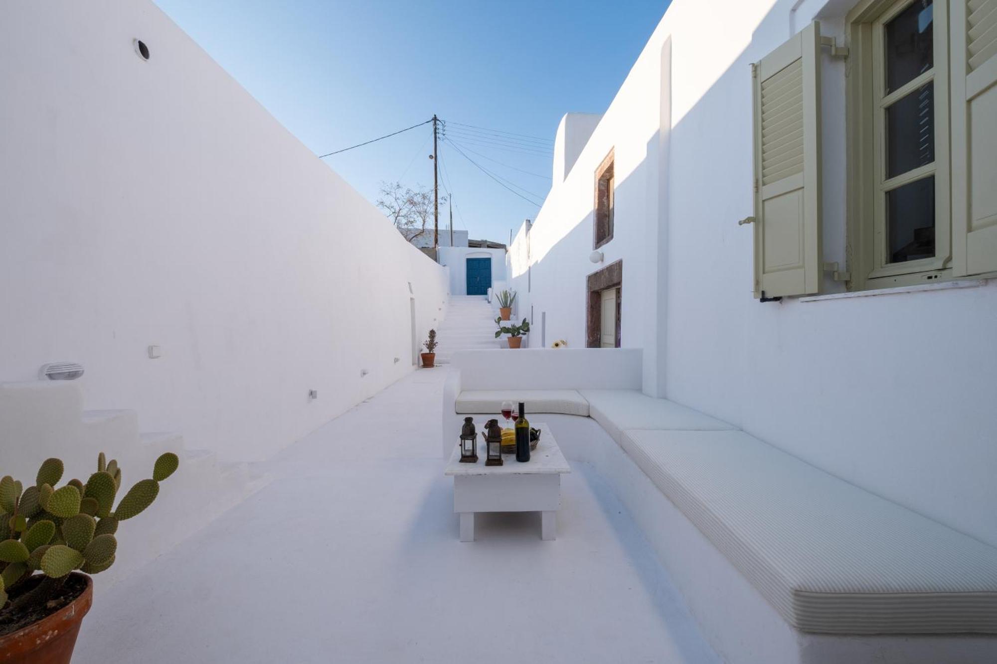 Art Canava Luxury Villas 산토리니 외부 사진